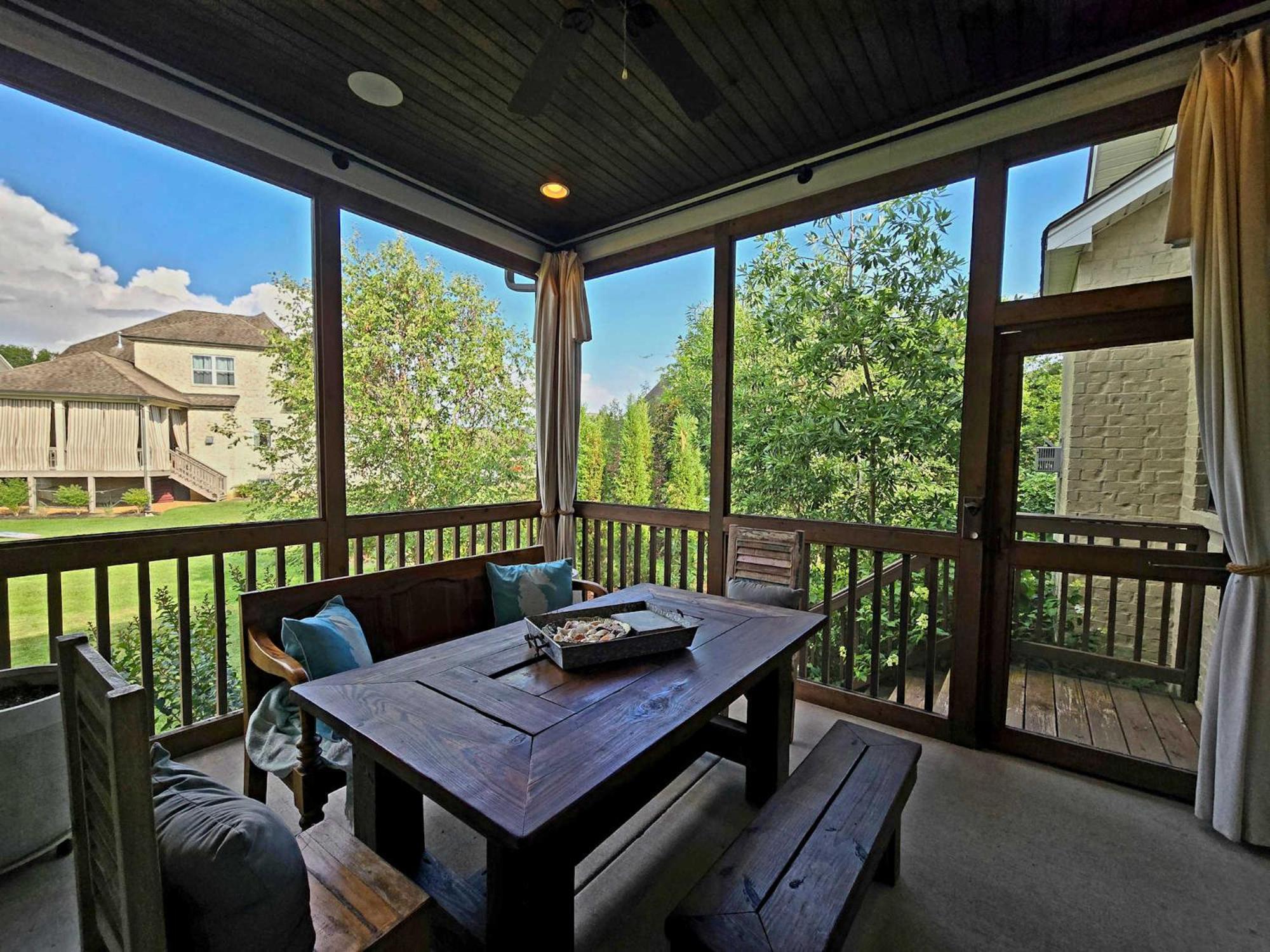 The Guest Holiday home *